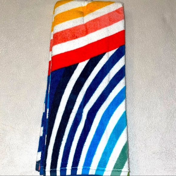 New! Trina Turk 2Pc Rainbow Striped Hand Towel Set🌈 - Picture 3 of 9